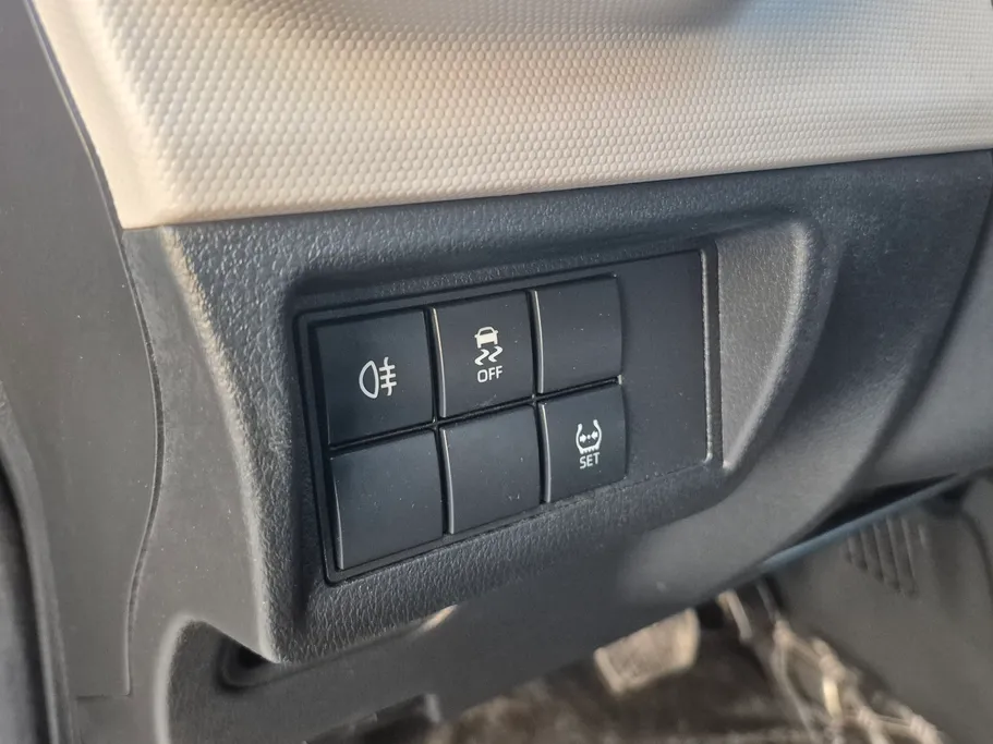 2024 Toyota Veloz GLX 