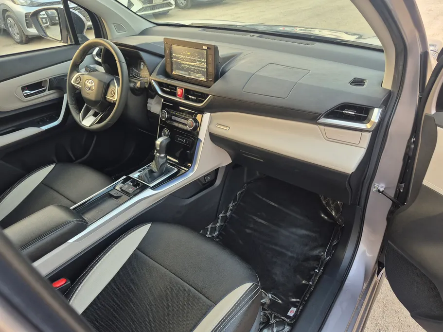2024 Toyota Veloz GLX 