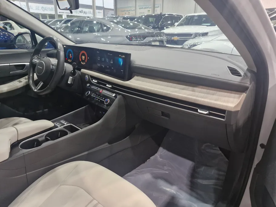 2025 Hyundai Sonata Smart 
