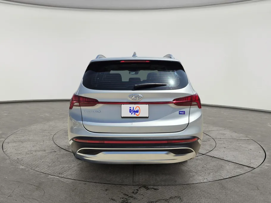 هيونداي سنتافي ميد 2022 