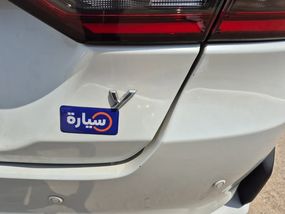 2024 تويوتا Yaris  Y 