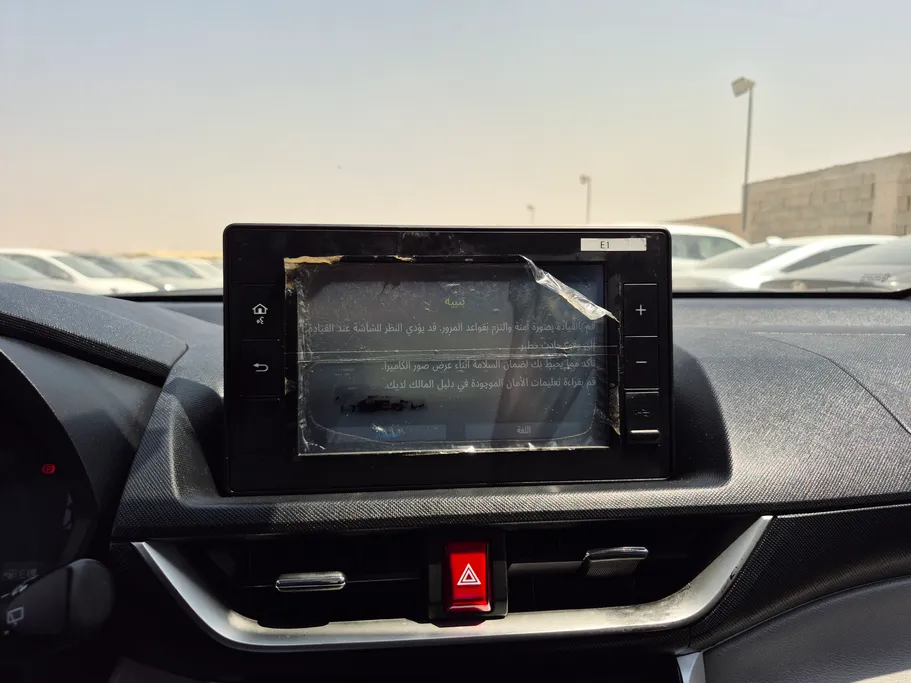 تويوتا فيلوز GLX 2024 