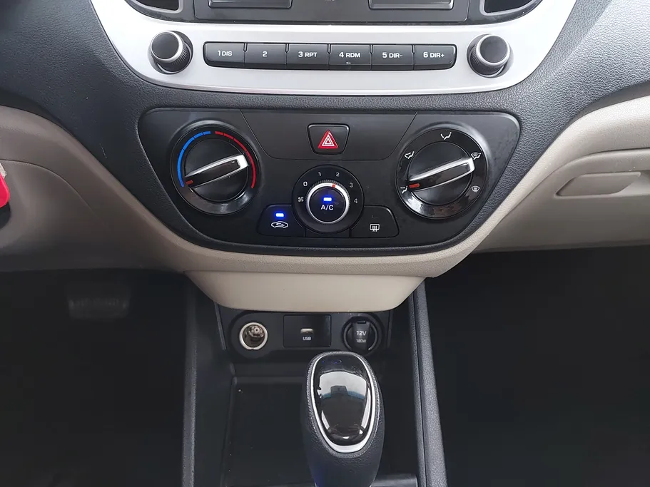 2023 Hyundai Accent Smart 
