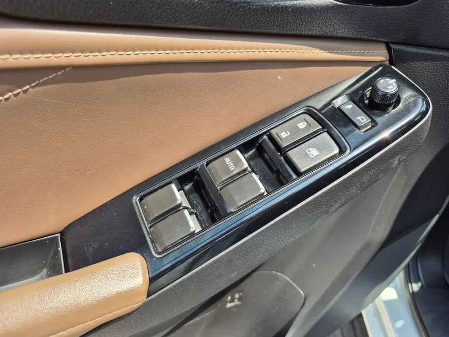 2024 Isuzu MU Full 