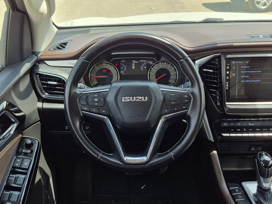 2024 Isuzu MU Full 