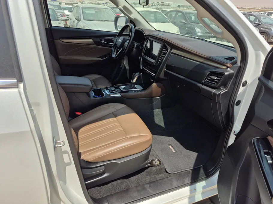 2024 Isuzu MU Full 