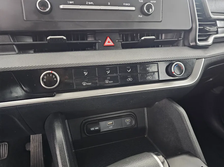 2024 كيا Sportage LX 
