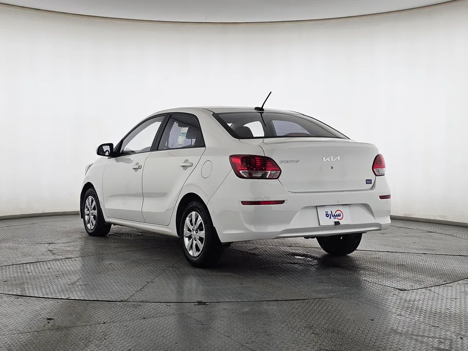 2025 Kia Pegas LX 