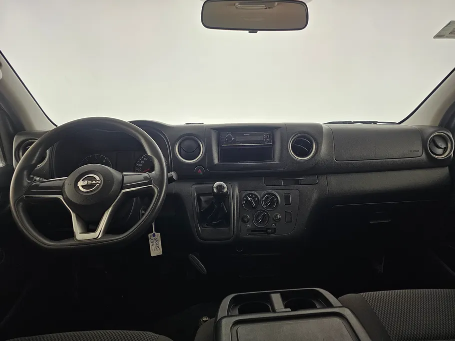 2023 Nissan Urvan بضاعة 