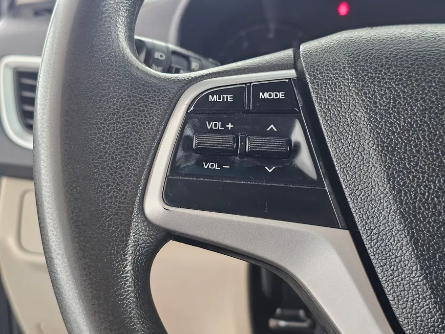 2023 Hyundai Accent Smart 
