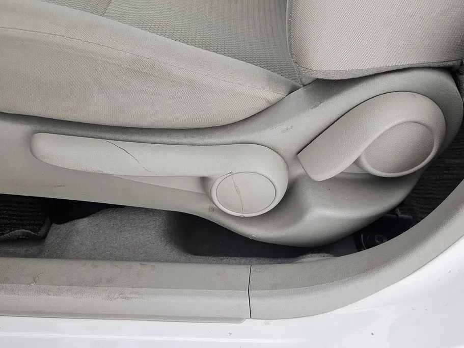 2023 Nissan Sunny SV Comfort 