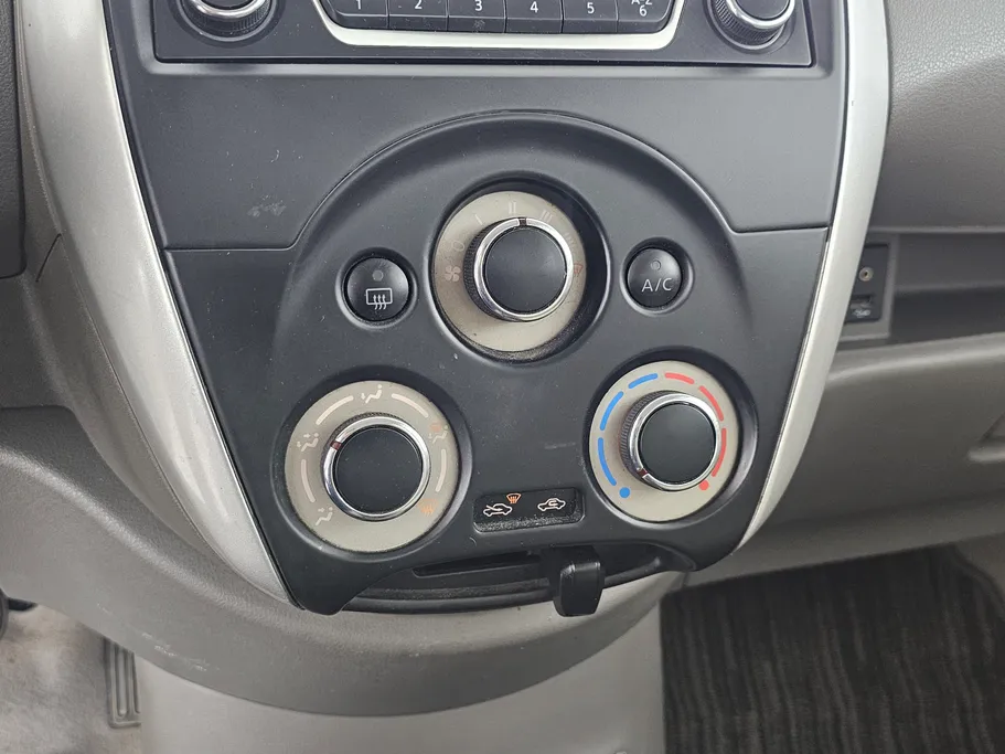 2023 Nissan Sunny SV Comfort 