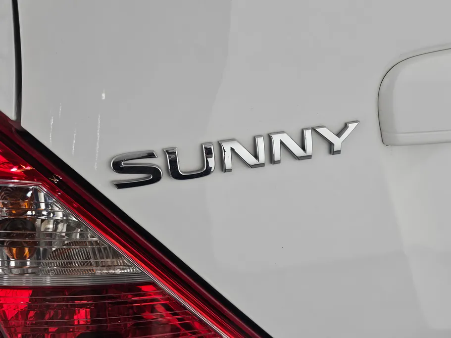 2023 Nissan Sunny SV Comfort 