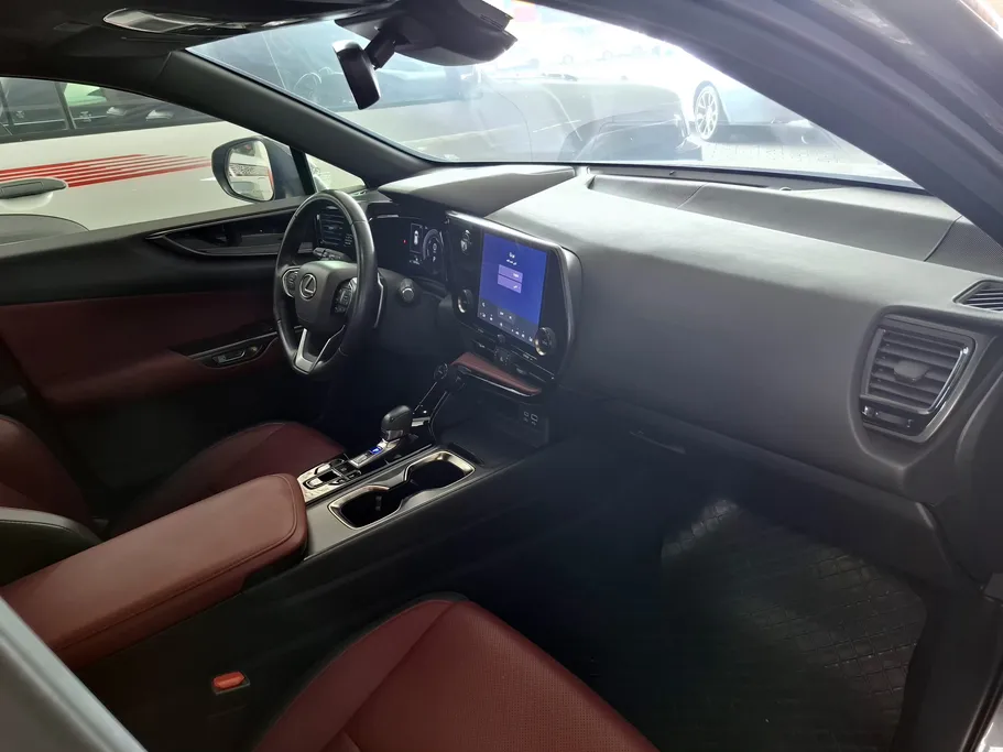 لكزس NX 350h AH 2022 