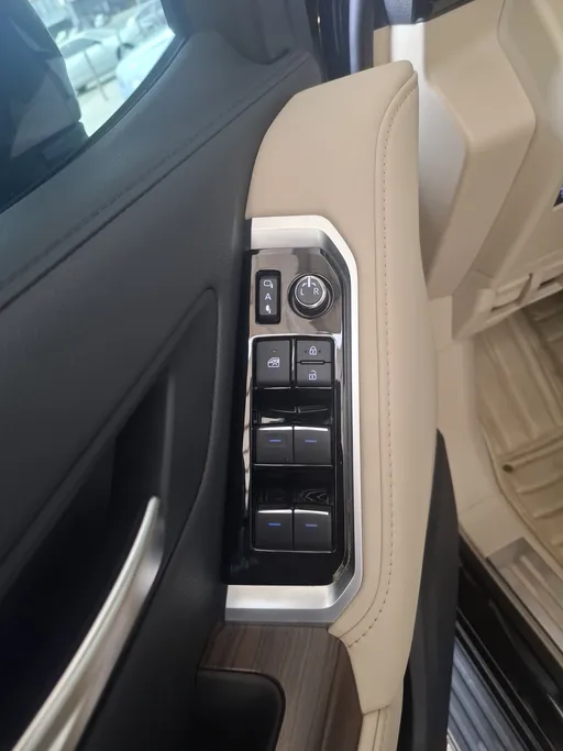 2024 Toyota Land Cruiser GXR4 