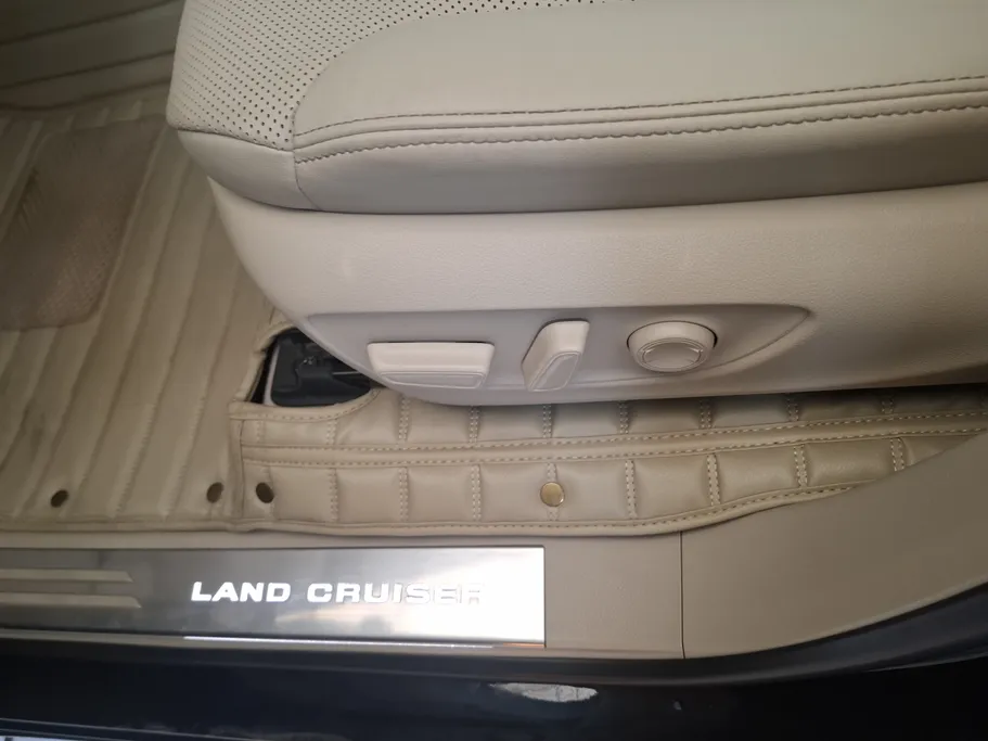 2024 Toyota Land Cruiser GXR4 