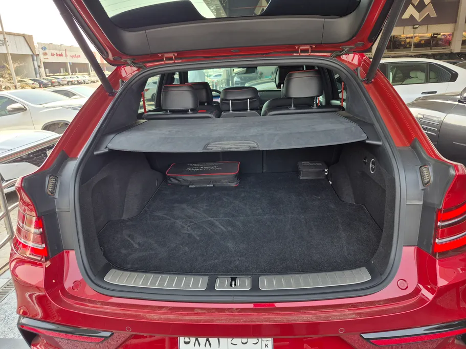 2025 Genesis GV80 Platinum 