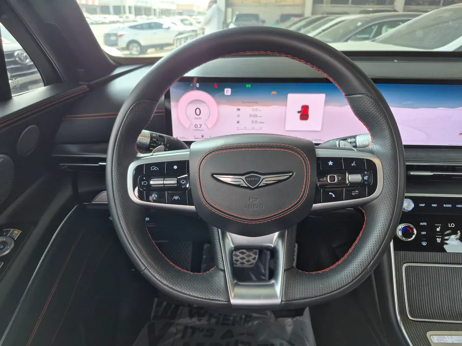 2025 Genesis GV80 Platinum 