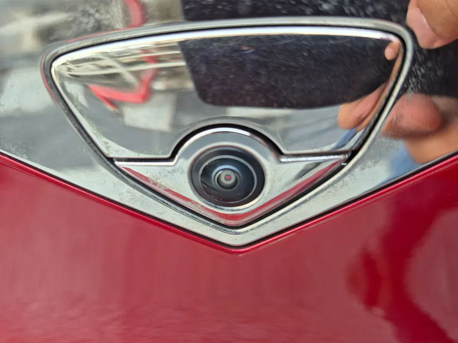 2025 Genesis GV80 Platinum 
