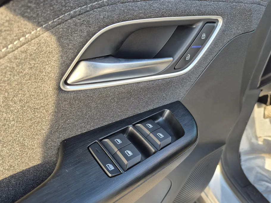 2026 MG ZS STD 