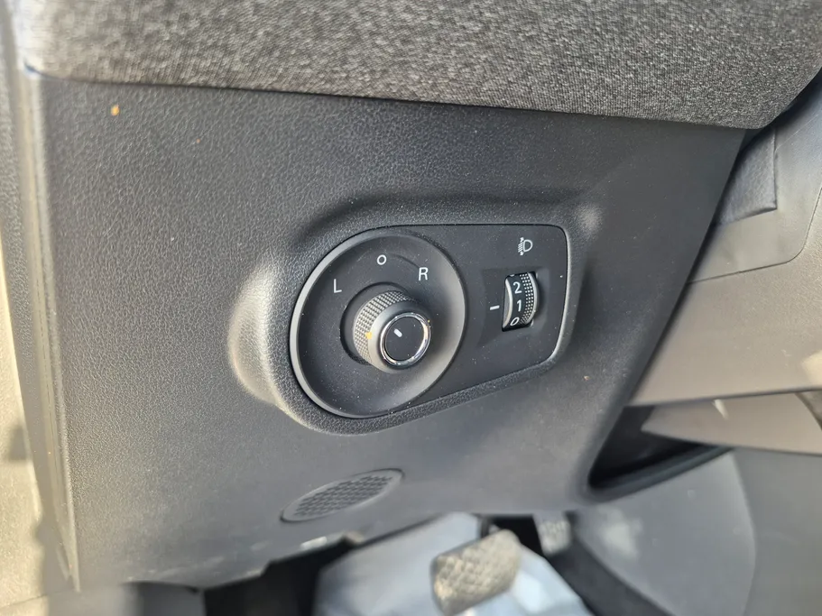 2026 MG ZS STD 