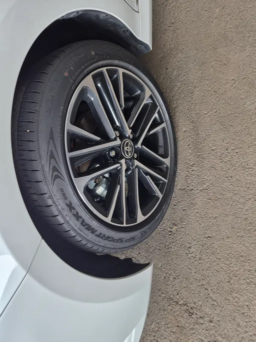2026 Toyota Camry  LE HEV 