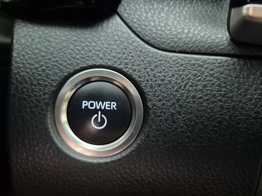 2026 Toyota Camry  LE HEV 