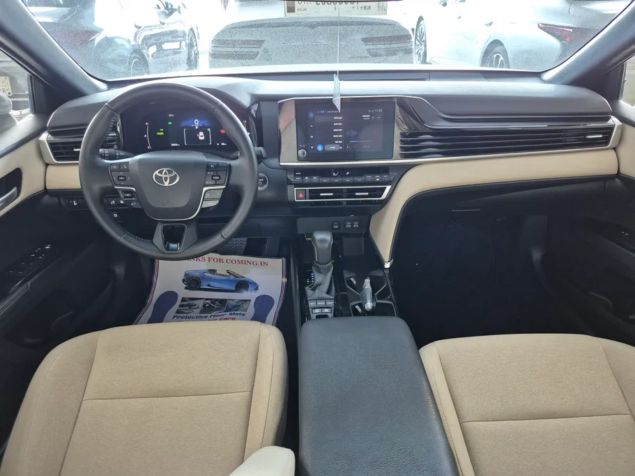 2026 Toyota Camry  LE HEV 