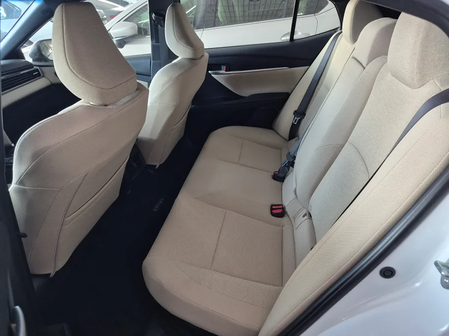 2026 Toyota Camry  LE HEV 