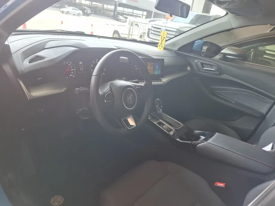 2024 MG GT STD 
