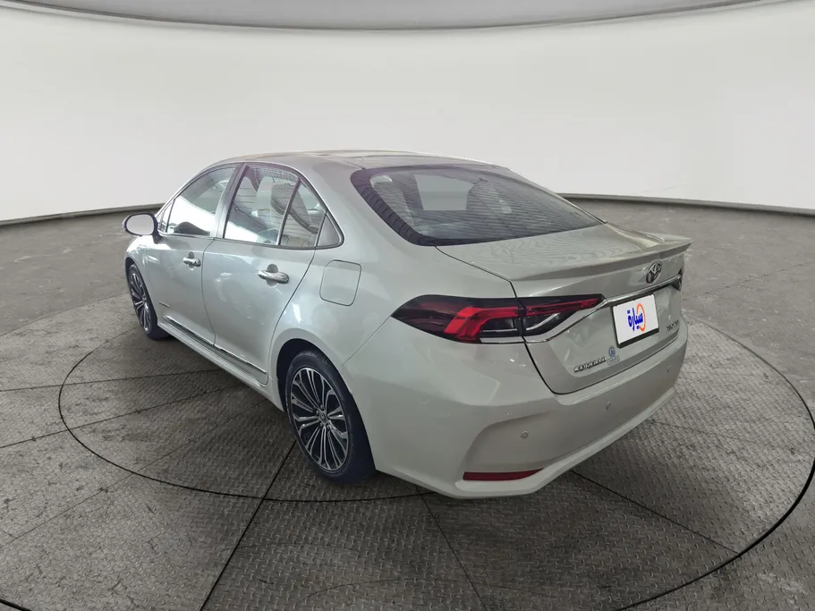 تويوتا كورولا XLI Executive Moonroof 2023 