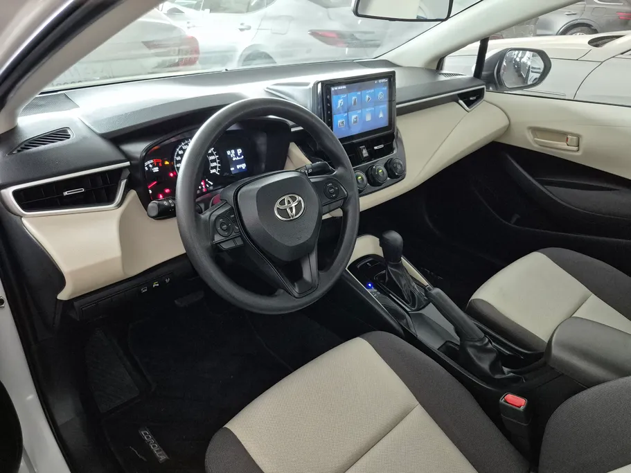 تويوتا كورولا XLI Executive Moonroof 2023 