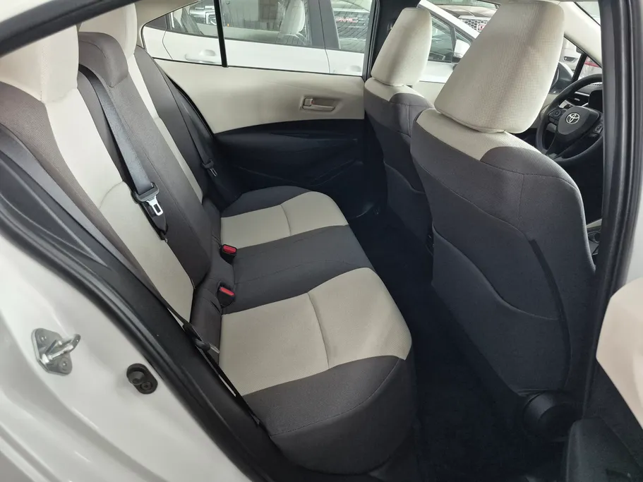 تويوتا كورولا XLI Executive Moonroof 2023 