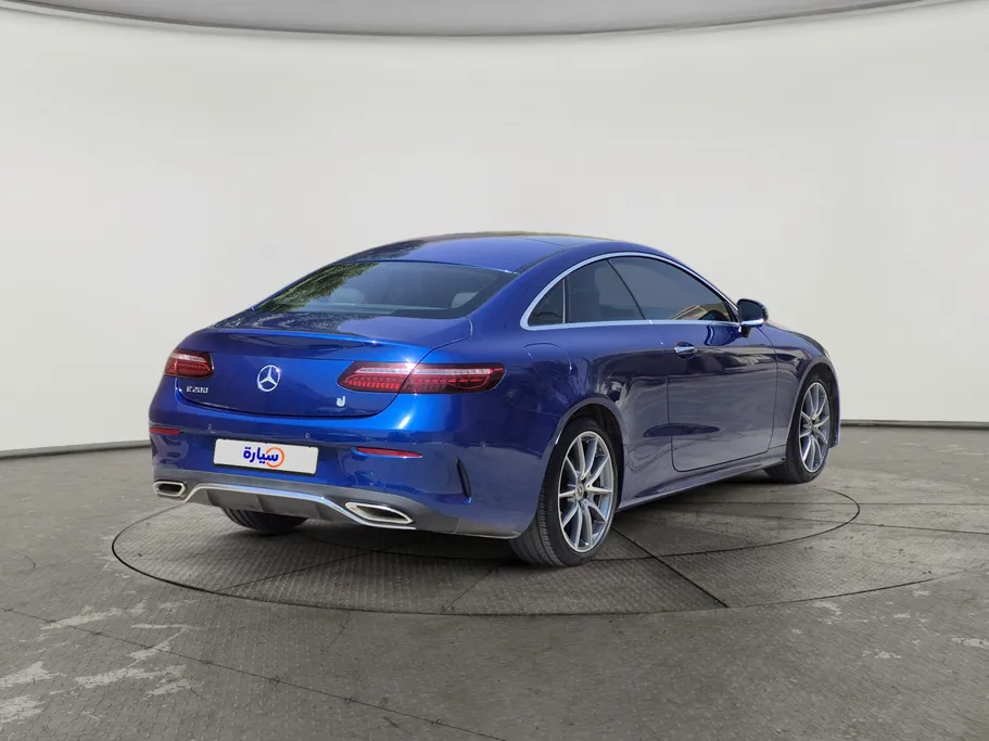 2022 Mercedes E 200 Coupe 