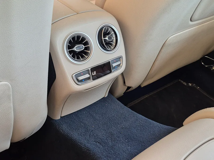 2022 Mercedes E 200 Coupe 