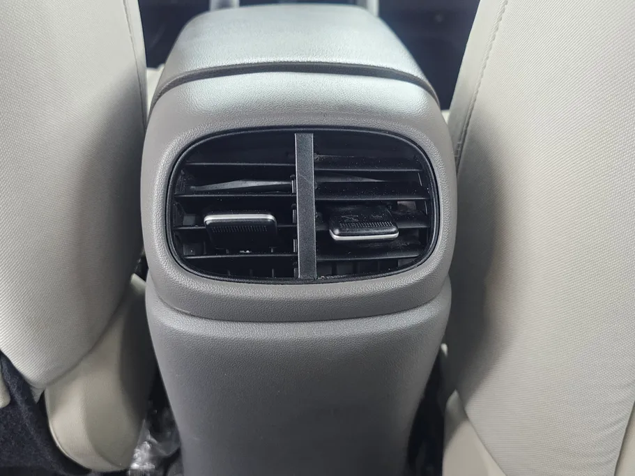 2023 Hyundai Elantra Fleet 