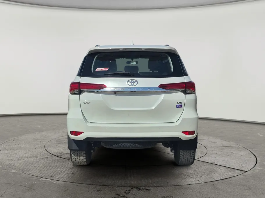 2024 Toyota Fortuner VX 
