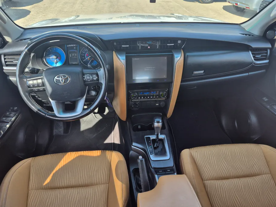 2024 Toyota Fortuner VX 