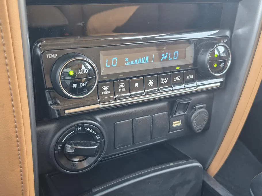 2024 Toyota Fortuner VX 