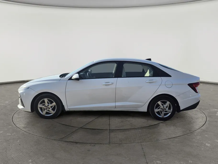 2024 Hyundai Accent Fleet 
