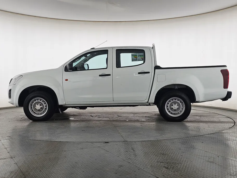 ايسوزو دي ماكس Double Cab 2023 