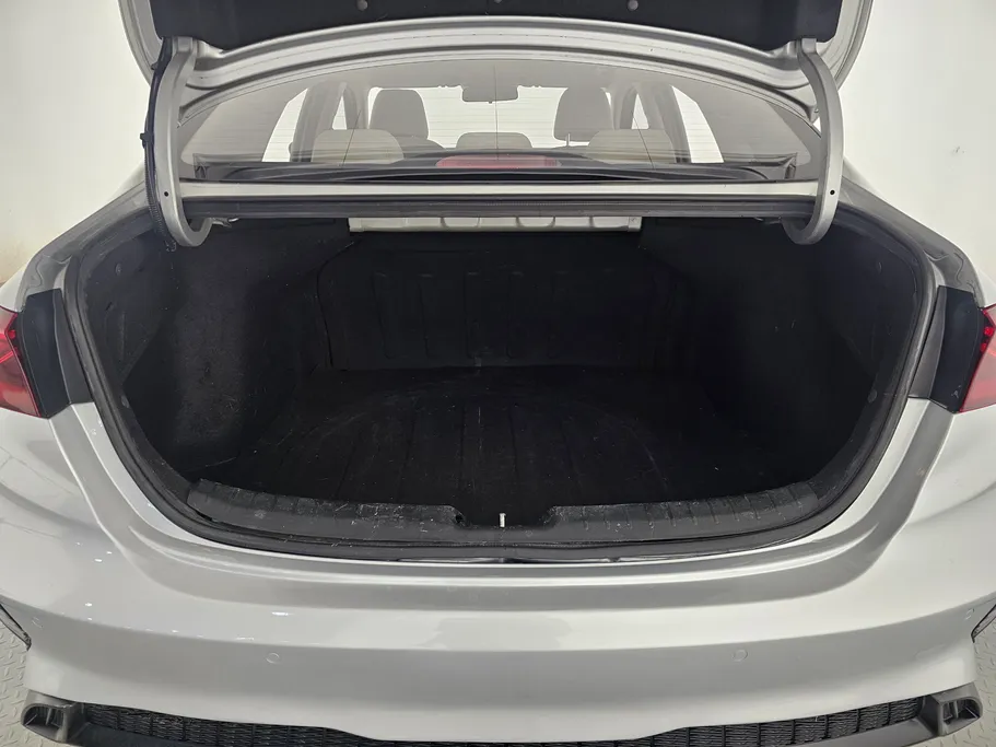2023 كيا Cerato L 