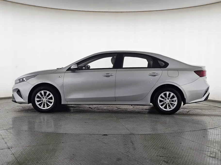 2023 كيا Cerato L 
