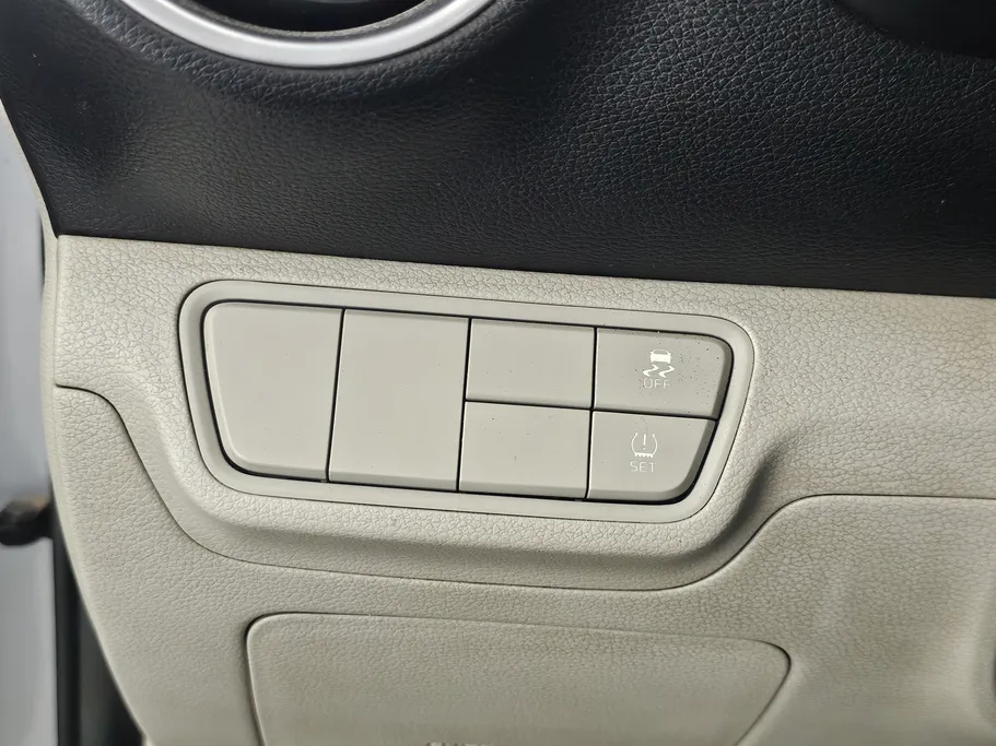 2023 كيا Cerato L 