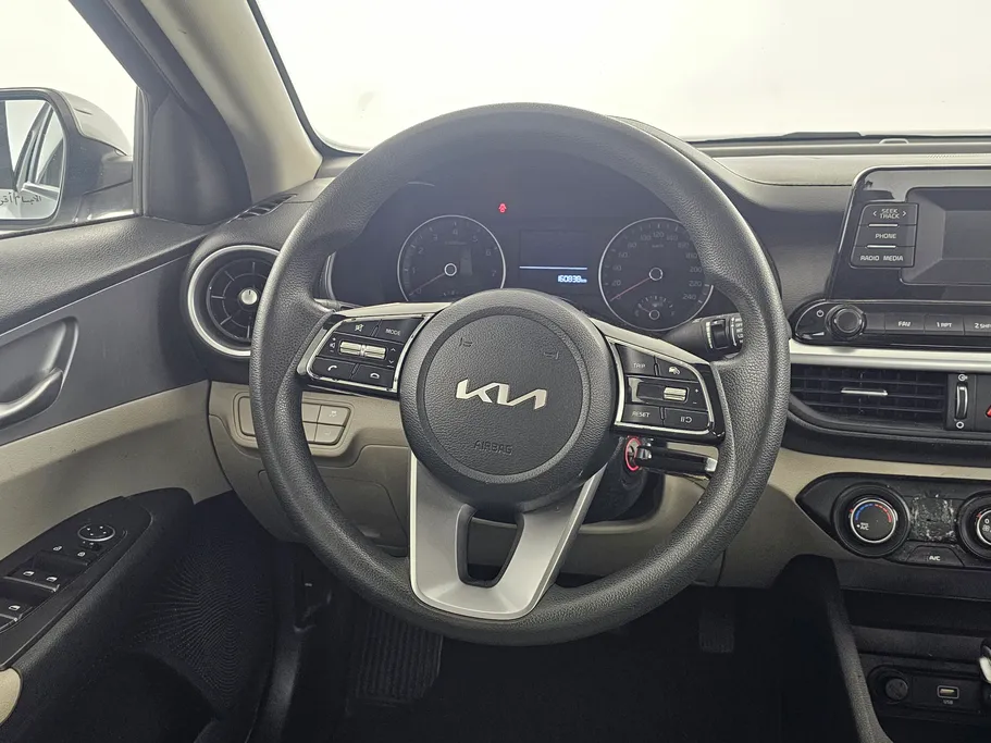 2023 كيا Cerato L 