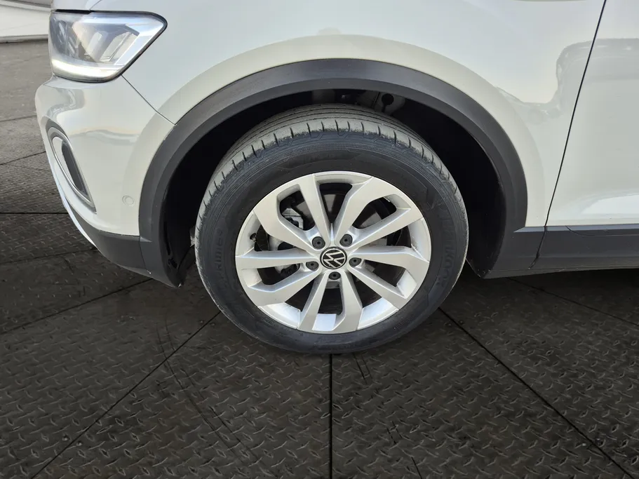 2024 Volkswagen T Roc Life 