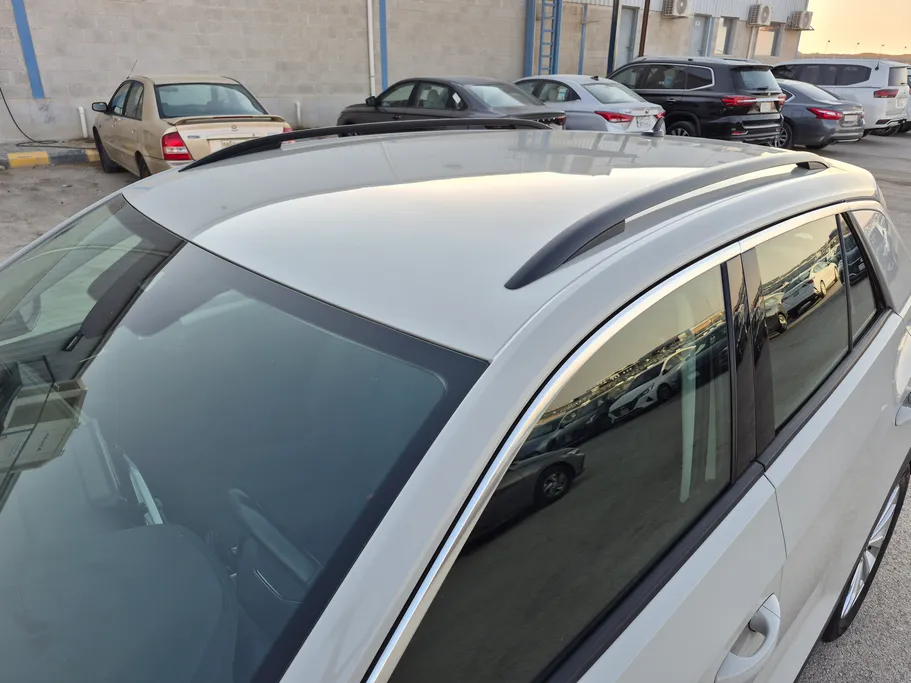 2024 Volkswagen T Roc Life 