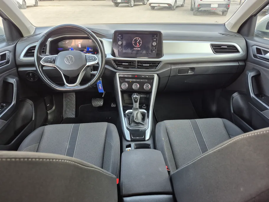 2024 Volkswagen T Roc Life 