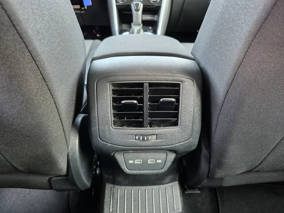 2024 Volkswagen T Roc Life 