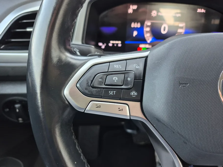 2024 Volkswagen T Roc Life 